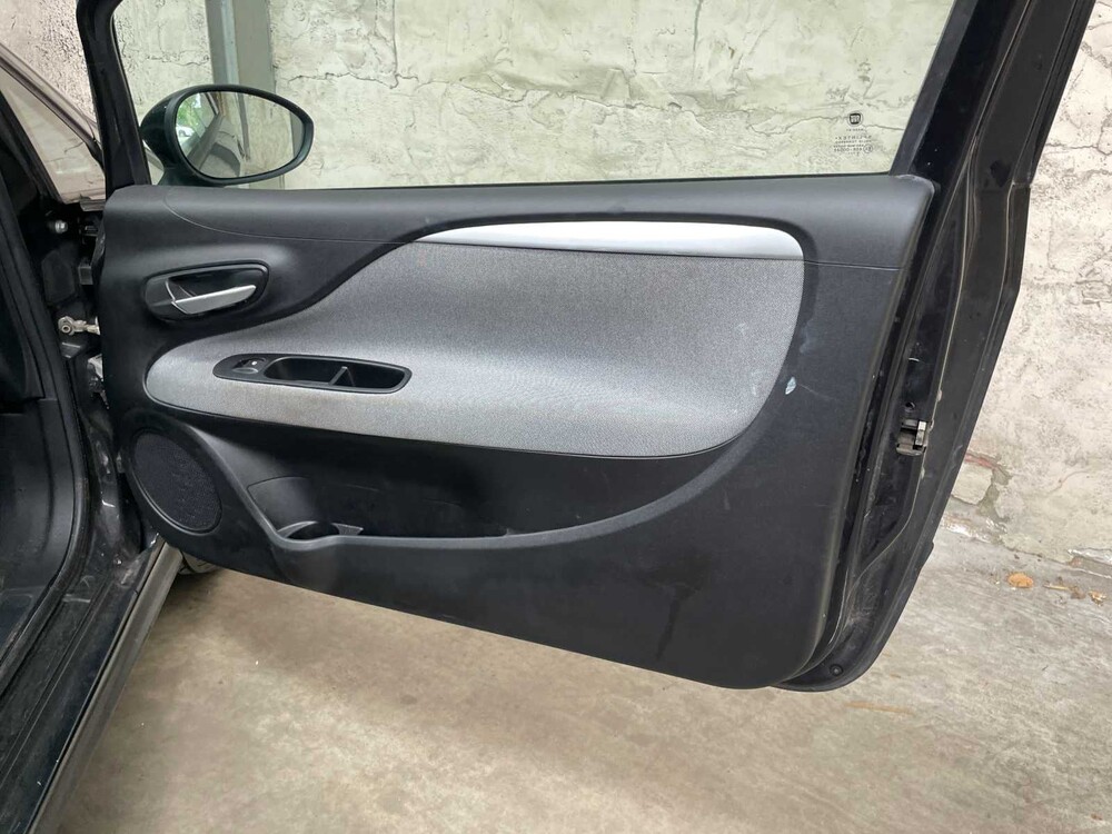 Fiat Punto Evo 1.3 M-Jet Dynamic 84pk 2011, 87-NZX-2