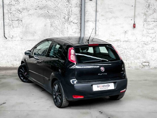 Fiat Punto Evo 1.3 M-Jet Dynamic 84pk 2011, 87-NZX-2