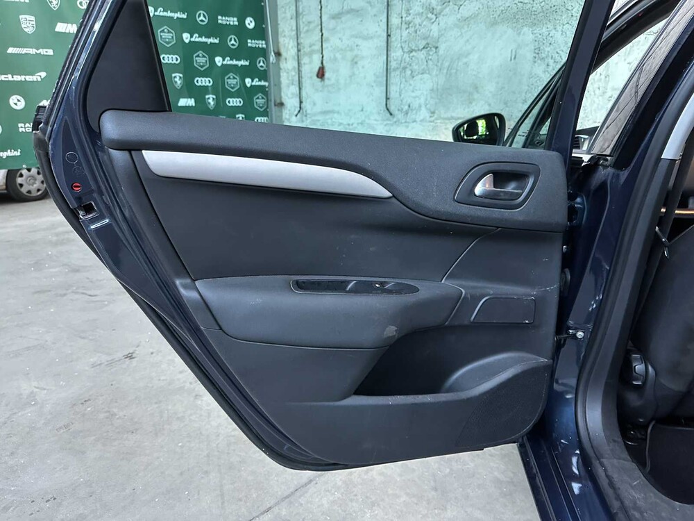 Citroen C4 1.6 VTi Tendance 120pk 2010, TG-486-T