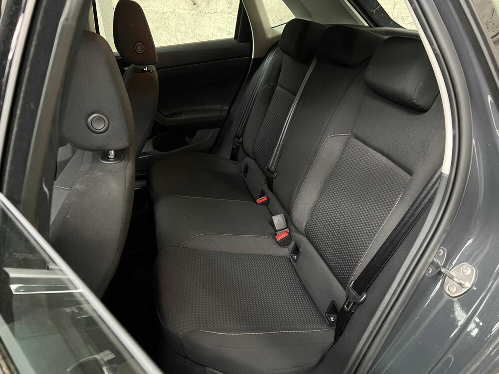 Volkswagen Polo 1.0 TSI Comf.l. Bus. 95pk 2021, K-318-VD
