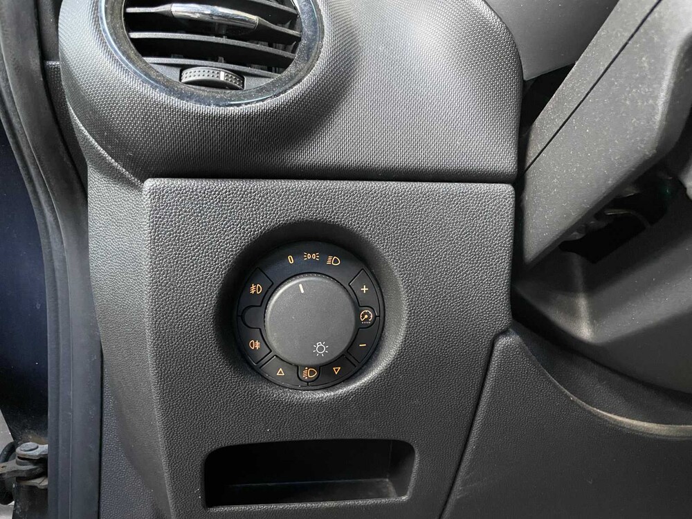 Opel Corsa 1.2-16V Enjoy 80pk 2008, 39-ZF-TL