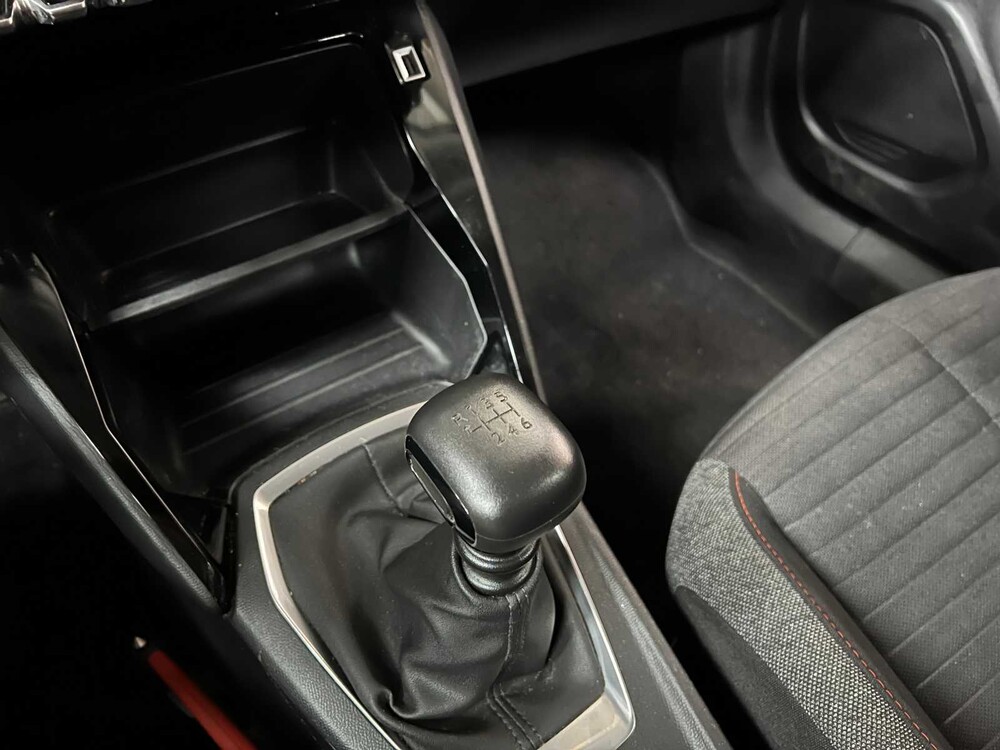 Peugeot 2008 1.2 PureTech Active 101pk 2022, N-304-TX