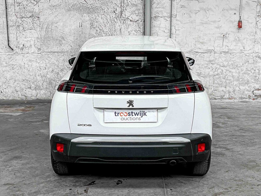 Peugeot 2008 1.2 PureTech Active 101pk 2022, N-304-TX