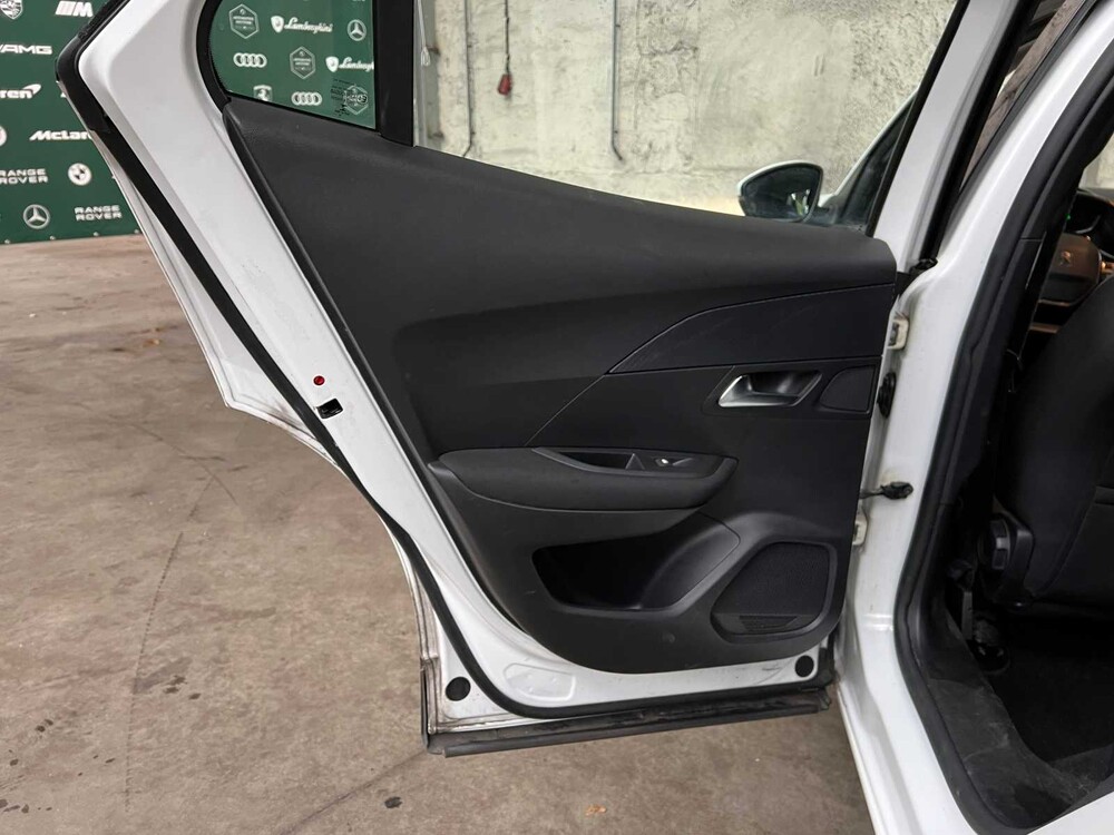 Peugeot 2008 1.2 PureTech Active 101pk 2022, N-304-TX