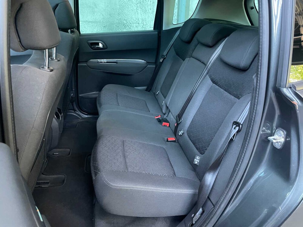 Peugeot 3008 1.2 PureTech Allure 131pk 2016, K-496-HJ