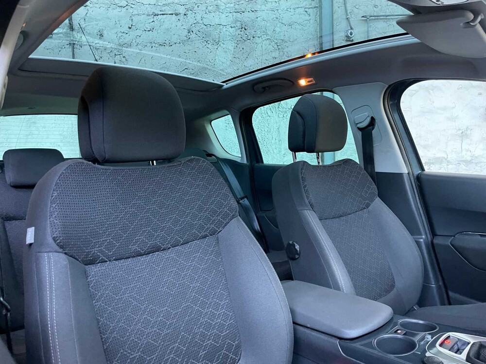 Peugeot 3008 1.2 PureTech Allure 131pk 2016, K-496-HJ