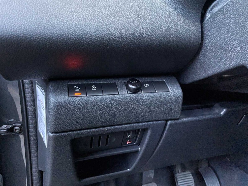 Peugeot 3008 1.2 PureTech Allure 131pk 2016, K-496-HJ