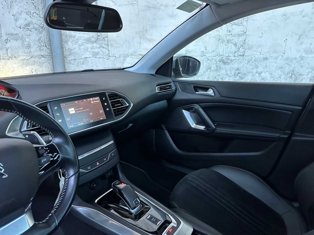 Peugeot 308 1.5 BlueHDi BL. Prä. 131PS 2019, XR-337-V