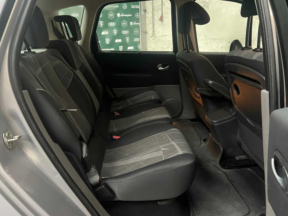 Renault Scénic 2.0-16V Tech Line 135pk 2005 (Origineel-NL), 06-RZ-VR