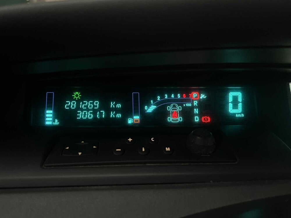 Renault Scénic 2.0-16V Tech Line 135pk 2005 (Origineel-NL), 06-RZ-VR