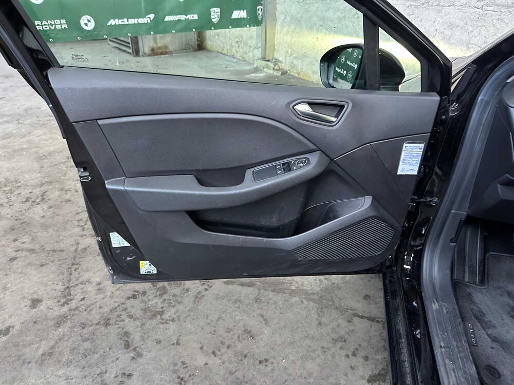 Renault Clio 1.0 TCe Business 91pk 2022, N-633-TV