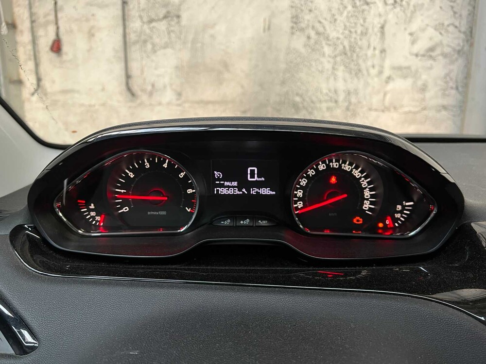 Peugeot 208 1.2 VTi Blue Lease 82pk 2012, 29-XTP-8