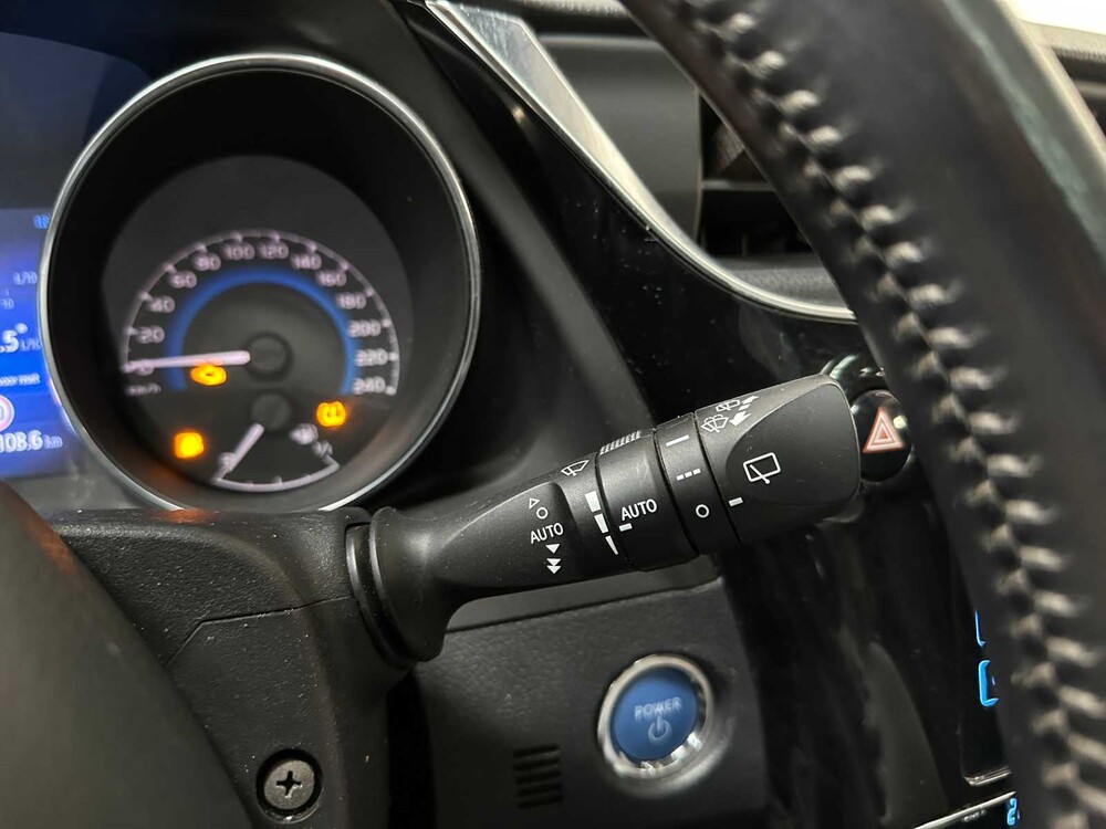 Toyota Auris Touring Sports 1.8 Hybrid Lease Pro 99pk 2015, HP-749-Z