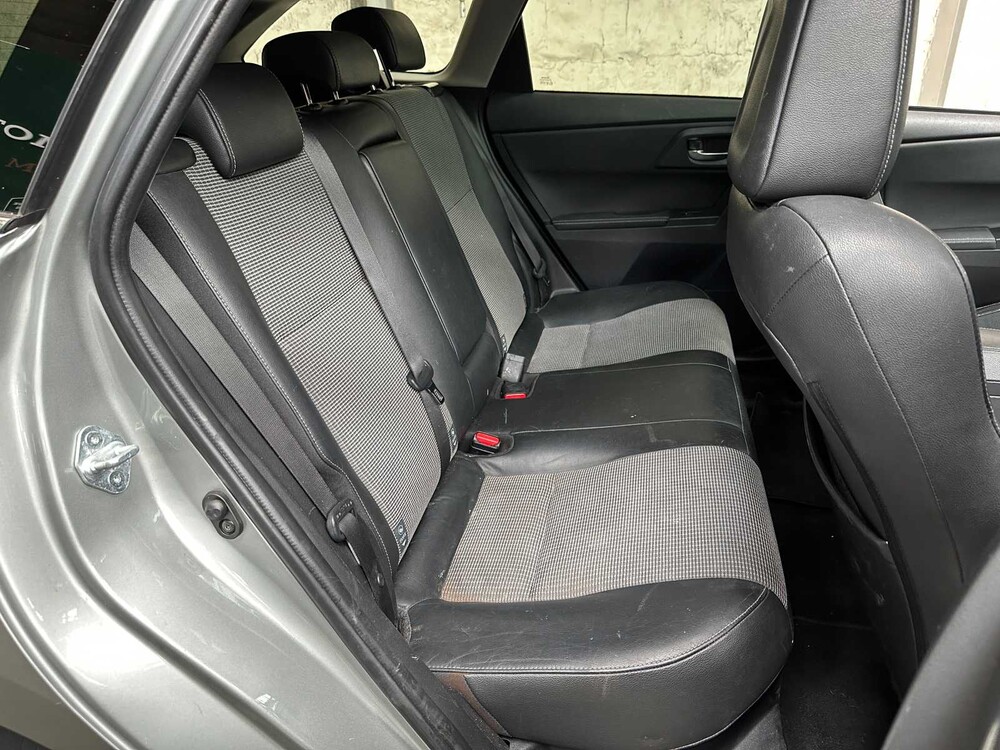 Toyota Auris Touring Sports 1.8 Hybrid Lease Pro 99pk 2015, HP-749-Z