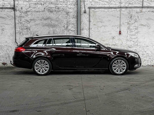 Opel Insignia Sports Tourer 1.4 T EcoF. Bns Ed 140pk 2011, 00-SJP-9