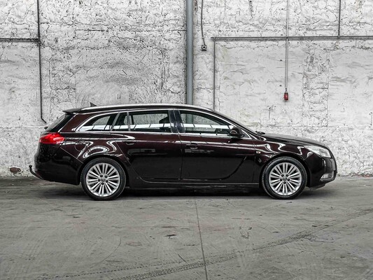 Opel Insignia Sports Tourer 1.4 T EcoF. Bns Ed 140pk 2011, 00-SJP-9
