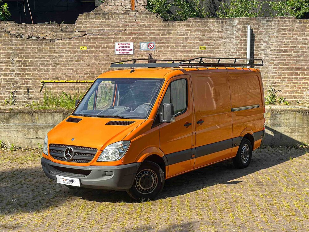 Mercedes-Benz Sprinter 210 2.2 CDI 366 HD 95pk 2011 Bedrijfswagen, 6-VNR-11