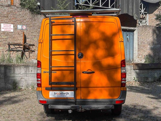 Mercedes-Benz Sprinter 213 2.2 CDI 366 DC 129pk 2010, 4-VJG-95 Bedrijfswagen