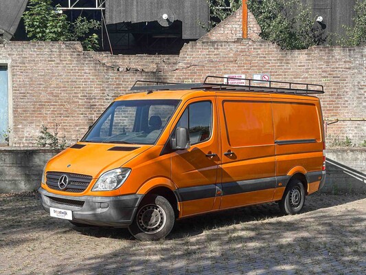 Mercedes-Benz Sprinter 213 2.2 CDI 366 DC 129pk 2010, 4-VJG-95 Bedrijfswagen