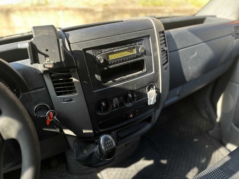 Mercedes-Benz Sprinter 209 2.2 CDI 366 DC 88hp 2007 Commercial Vehicle, 88-VDP-4 Youngtimer