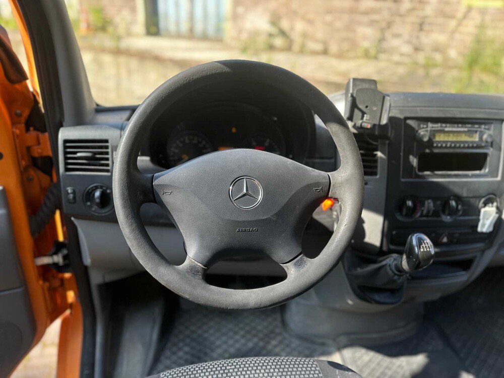 Mercedes-Benz Sprinter 209 2.2 CDI 366 DC 88hp 2007 Commercial Vehicle, 88-VDP-4 Youngtimer