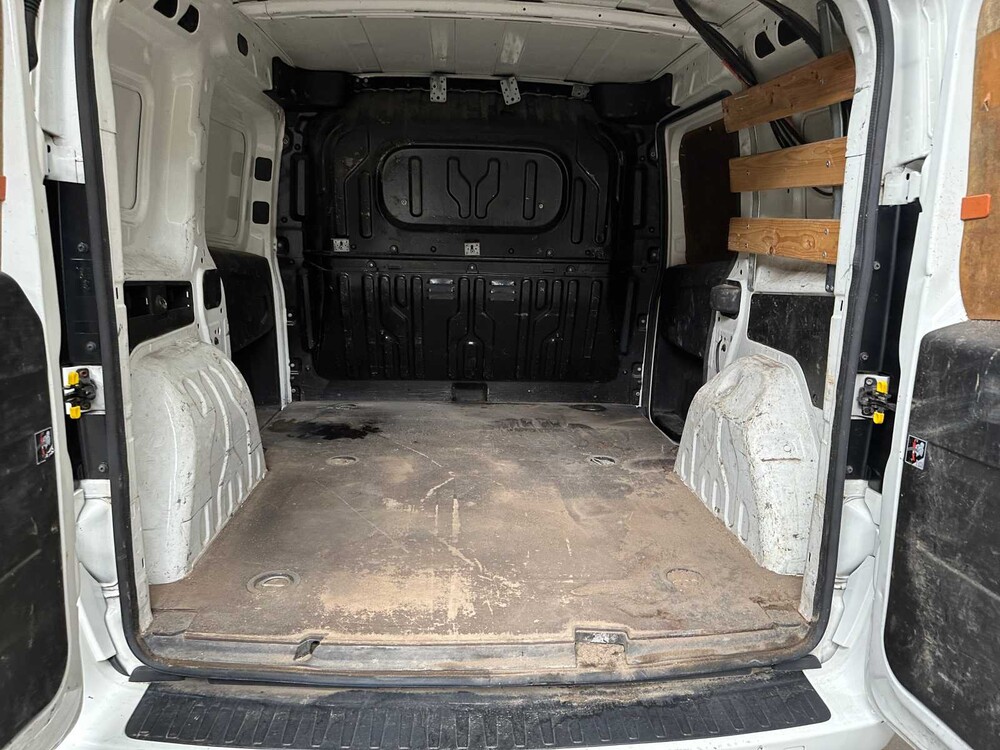 Fiat Doblò Cargo 1.3 MultiJet SX 90pk 2014, VJ-027-K Bedrijfswagen