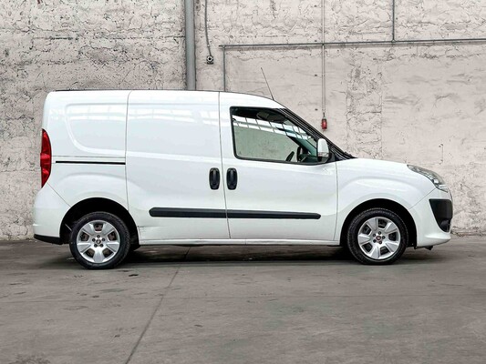 Fiat Doblò Cargo 1.3 MultiJet SX 90PS 2014, VJ-027-K Nutzfahrzeug