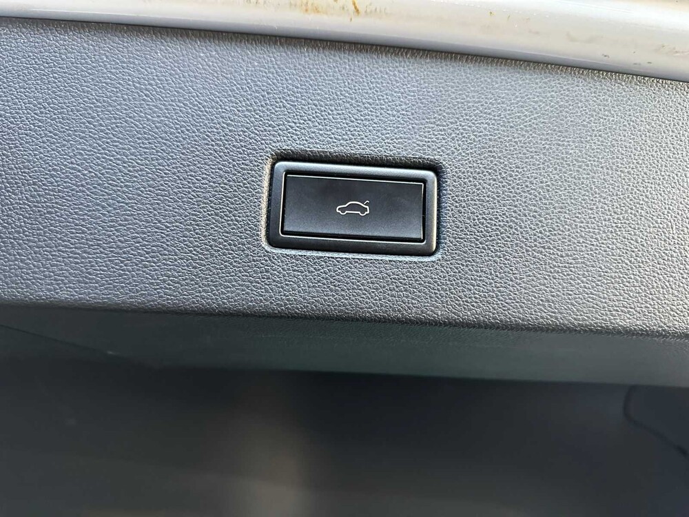 Volkswagen T-Roc 1.0 TSI Style Bns 116pk 2020, H-501-NF