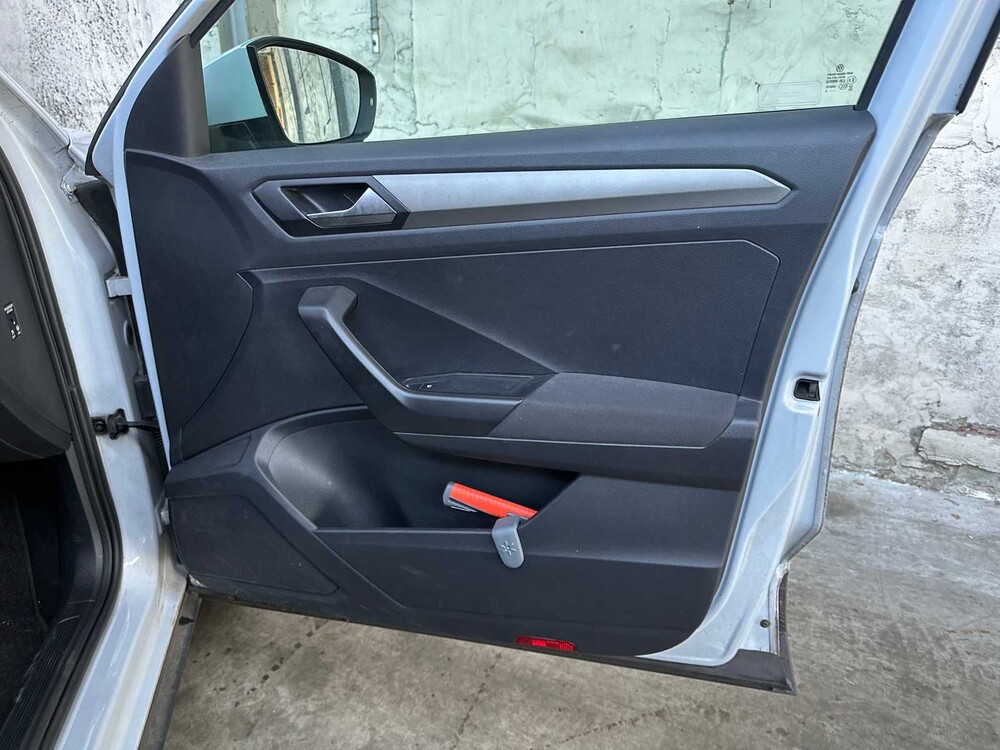 Volkswagen T-Roc 1.0 TSI Style Bns 116pk 2020, H-501-NF