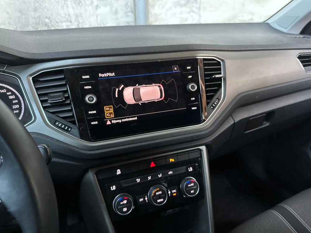 Volkswagen T-Roc 1.0 TSI Style Bns 116pk 2020, H-501-NF