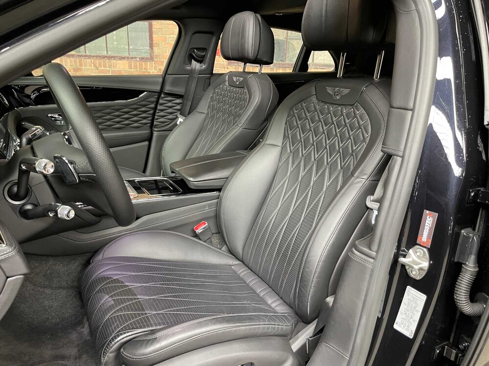 Bentley Flying Spur 6.0 W12 S 635pk 2020 (Origineel-NL & 1e Eigenaar), J-220-XG