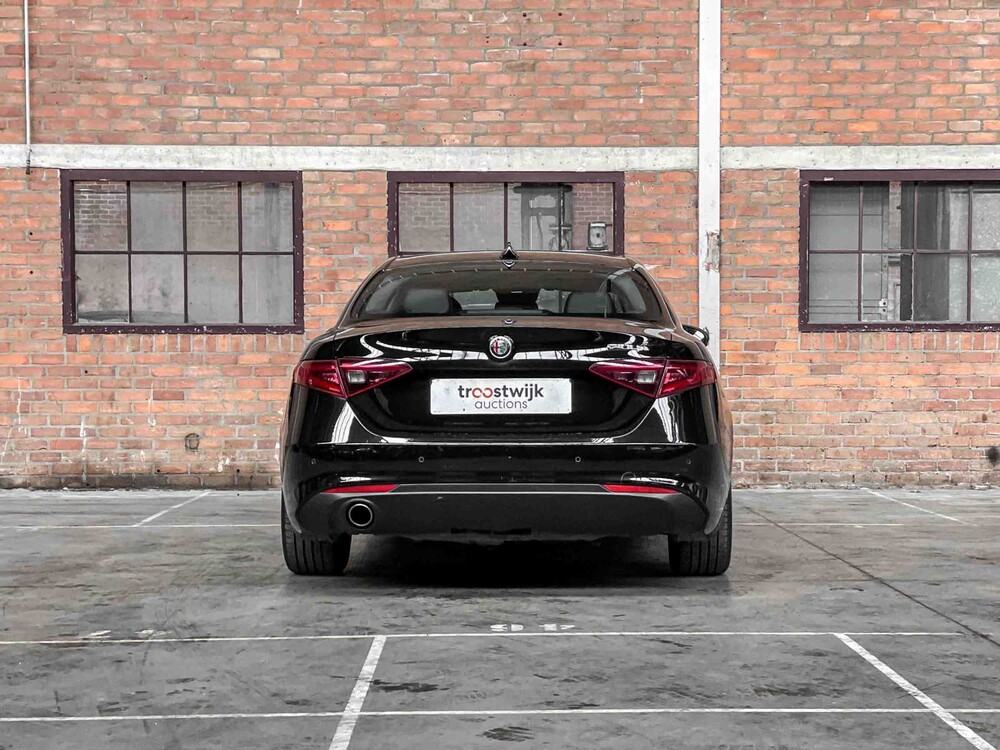 Alfa Romeo Giulia 2.2 Super 150pk 2018 (Origineel-NL), RN-969-G