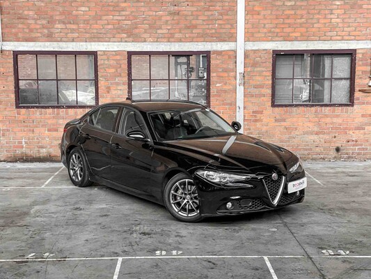 Alfa Romeo Giulia 2.2 Super 150pk 2018 (Origineel-NL), RN-969-G