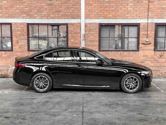 Alfa Romeo Giulia 2.2 Super 150pk 2018 (Origineel-NL), RN-969-G
