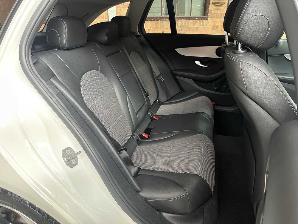 Mercedes-Benz C300 de Business Solution Luxury Limited 194pk 2020 C-klasse Estate, S-284-JS