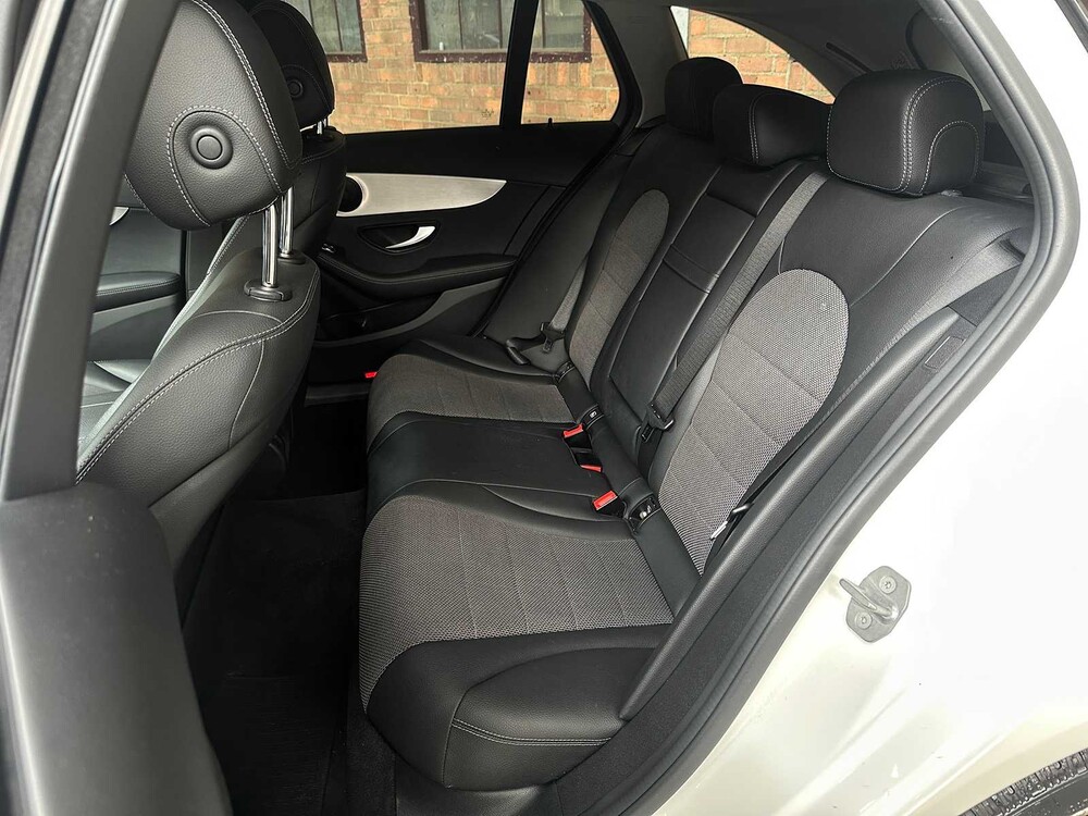 Mercedes-Benz C300 de Business Solution Luxury Limited 194pk 2020 C-klasse Estate, S-284-JS