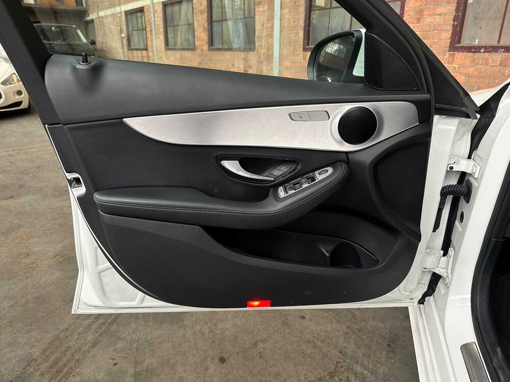 Mercedes-Benz C300 de Business Solution Luxury Limited 194pk 2020 C-klasse Estate, S-284-JS