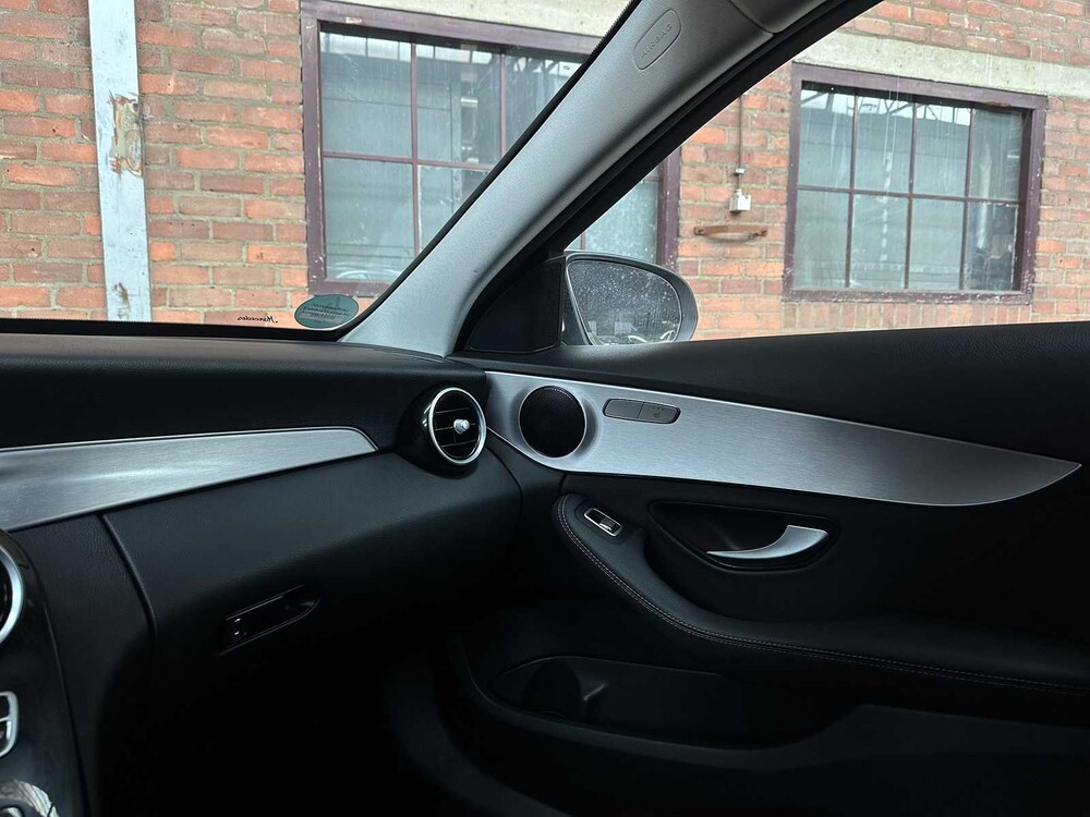 Mercedes-Benz C300 de Business Solution Luxury Limited 194pk 2020 C-klasse Estate, S-284-JS