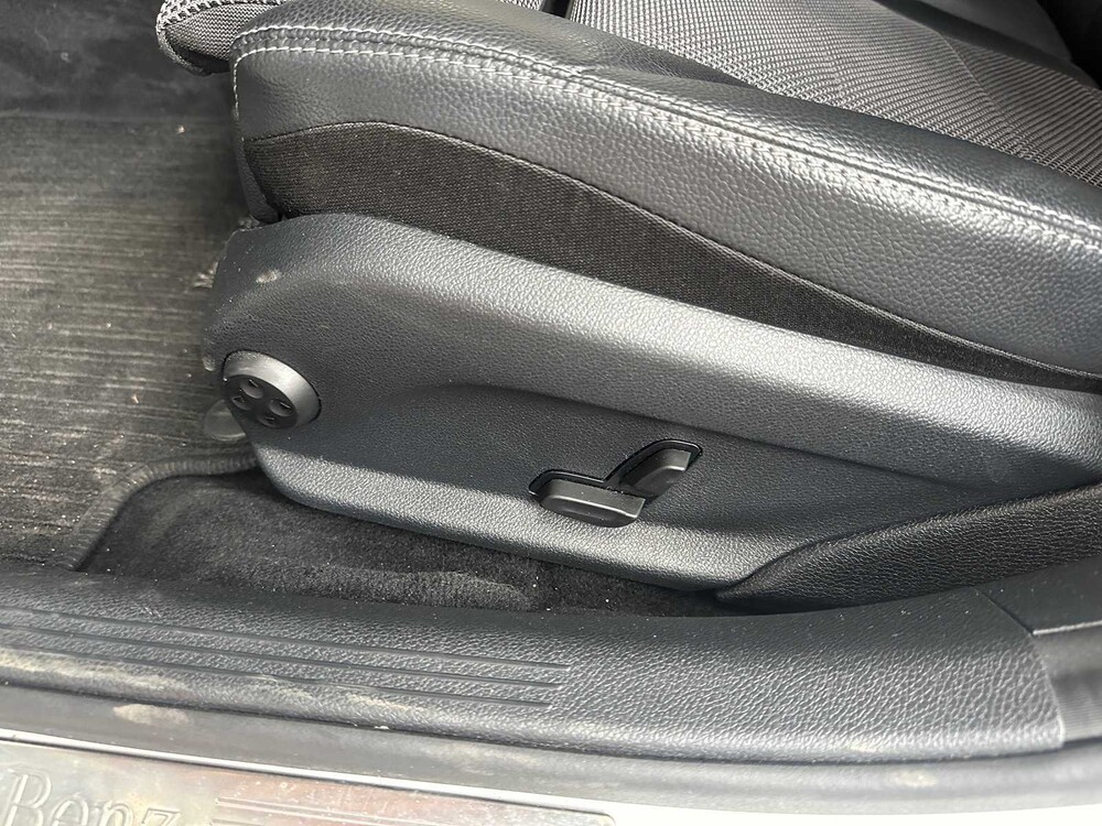 Mercedes-Benz C300 de Business Solution Luxury Limited 194pk 2020 C-klasse Estate, S-284-JS