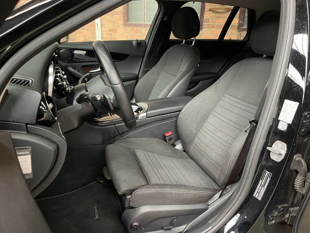 Mercedes-Benz C300 de Advantage Pack 194pk 2019 C-klasse Estate, T-986-TB