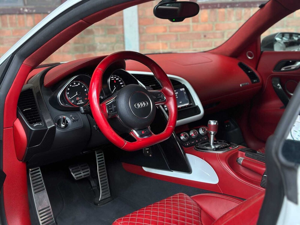 Audi R8 V10 5.2 FSI Quattro 525pk 2014