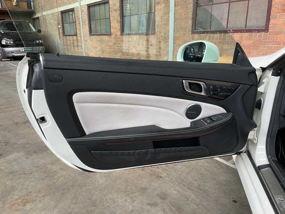 Mercedes-Benz SLK55 AMG 5.5 V8 421pk 2013 AIRSCARF SLK-Klasse