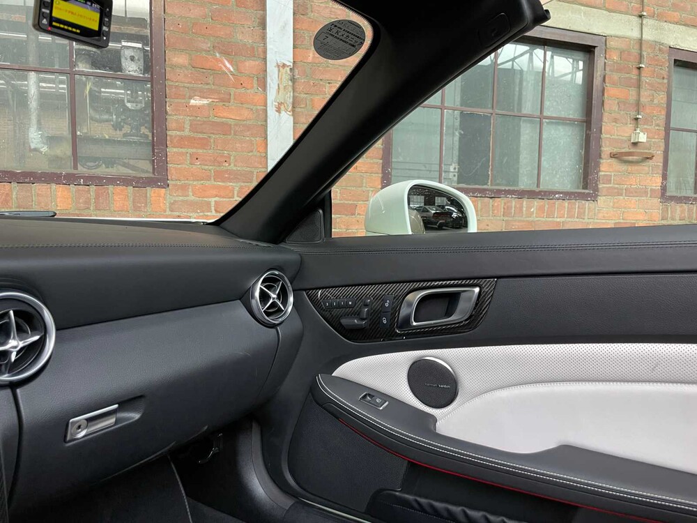 Mercedes-Benz SLK55 AMG 5.5 V8 421pk 2013 AIRSCARF SLK-Klasse