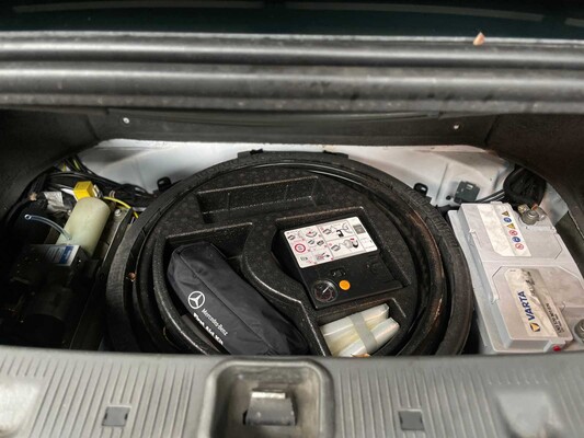 Mercedes-Benz SL550 AMG 5.5 V8 R230 382pk 2011