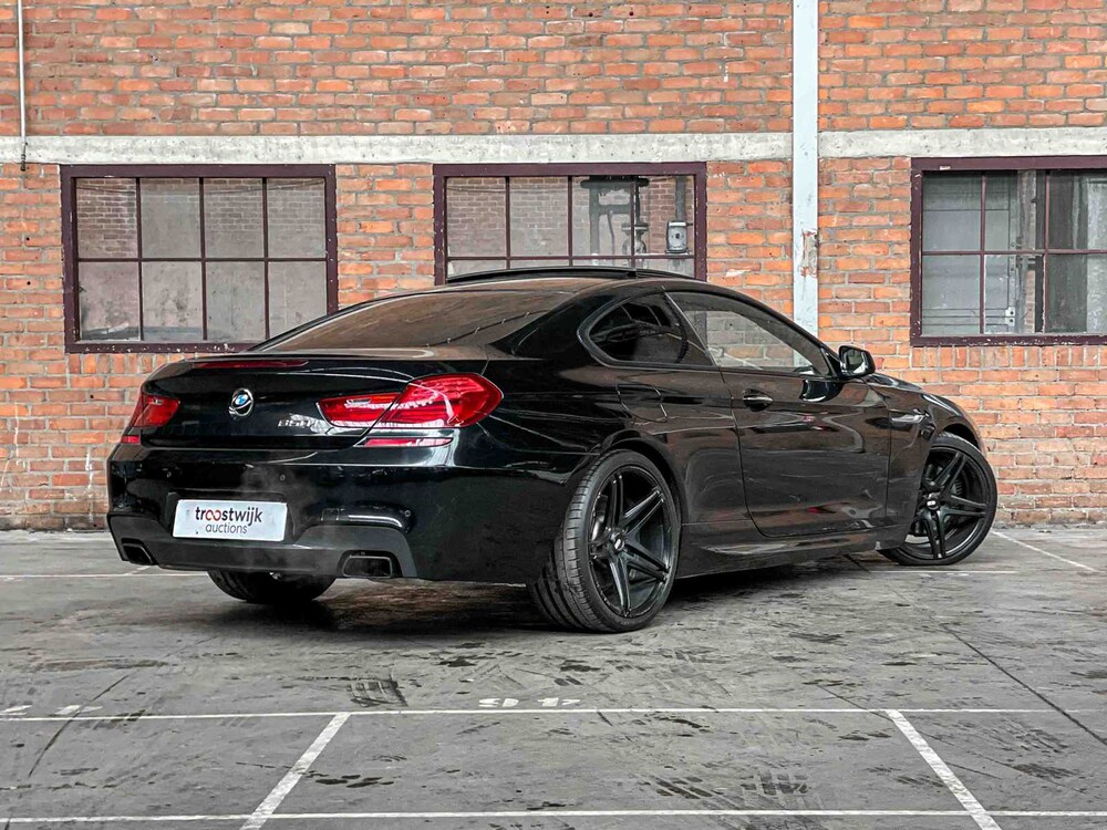 BMW 650i Coupé M-Sport 4.4 V8 450pk 2012 6-serie