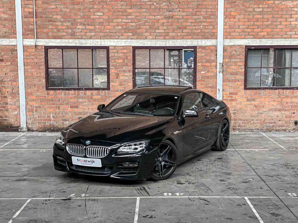 BMW 650i Coupé M-Sport 4.4 V8 450pk 2012 6-serie