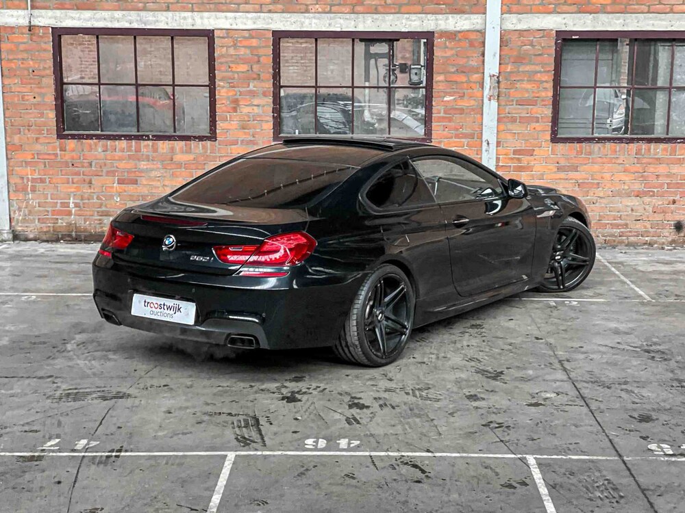BMW 650i Coupé M-Sport 4.4 V8 450pk 2012 6-serie