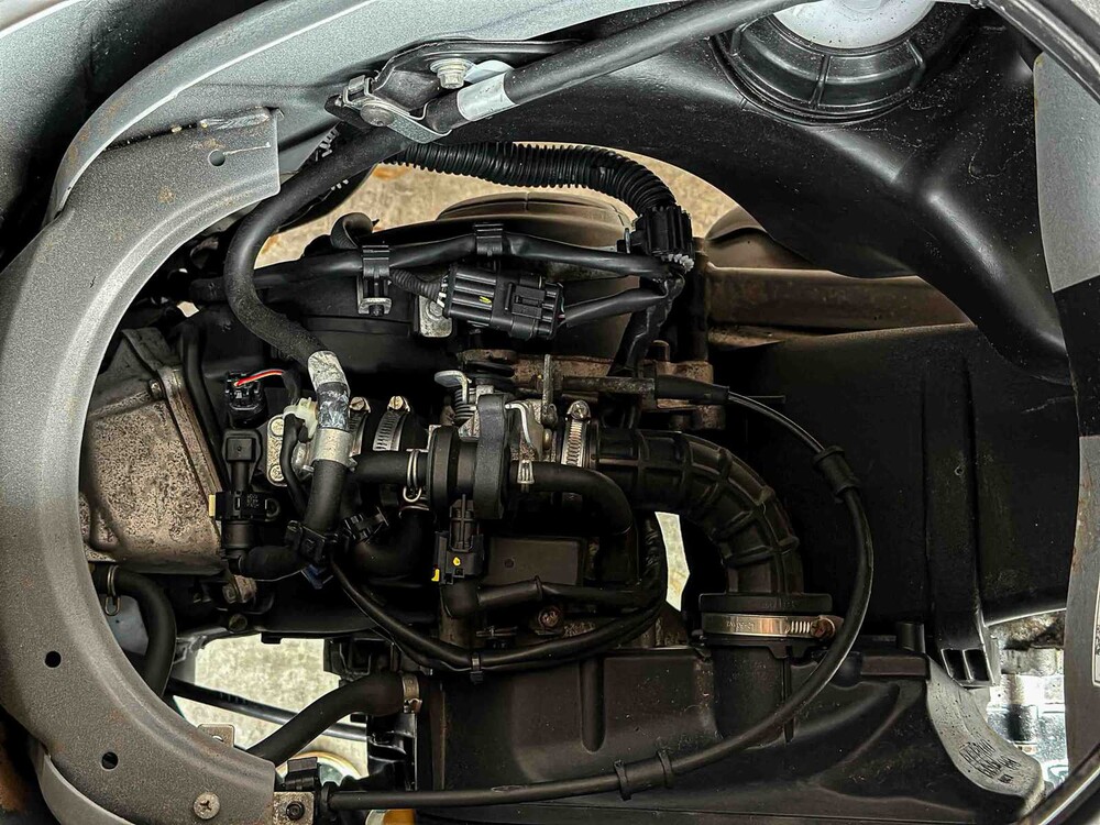 Vespa Sprint 4T Sport 2018, DRT-21-G Scooter