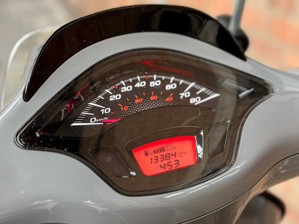 Vespa Sprint 4T Sport 2018, DRT-21-G Scooter