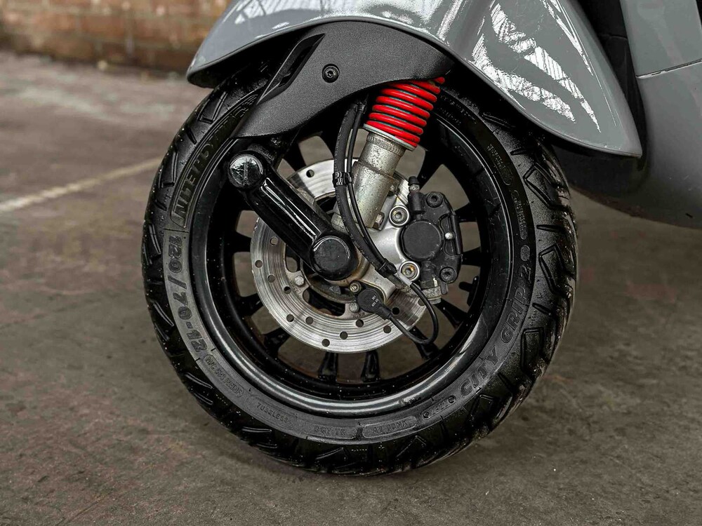 Vespa Sprint 4T Sport 2018, DRT-21-G Scooter